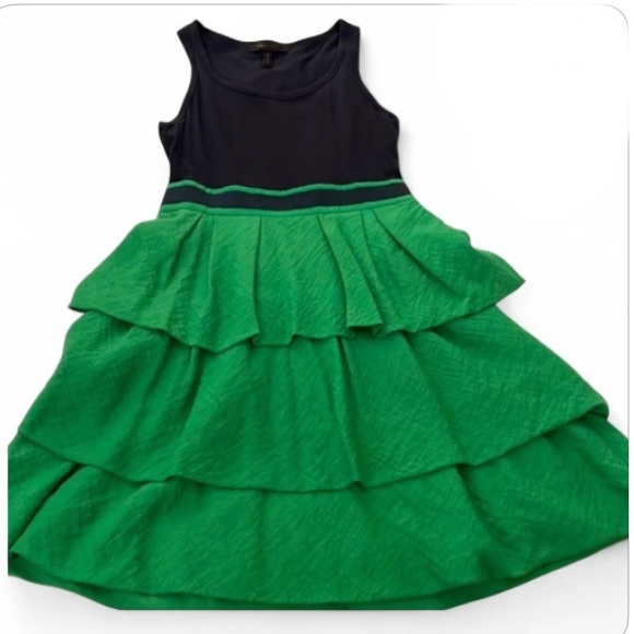 BCBGMaxAzria Dresses & Skirts - BCBG MAXAZARIA tank top ruffled dress. EUC!